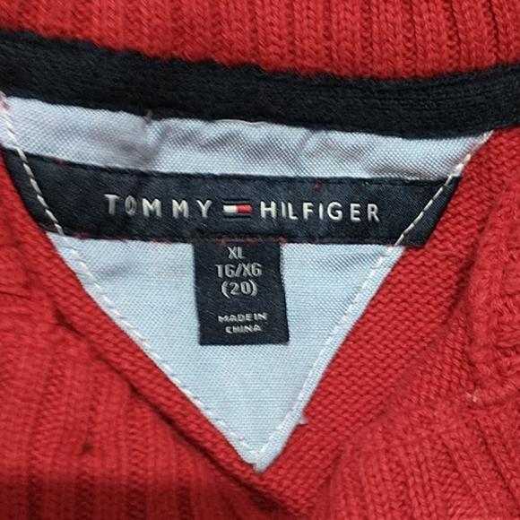 Tommy Hilfiger pullover sweater - Picture 2 of 7